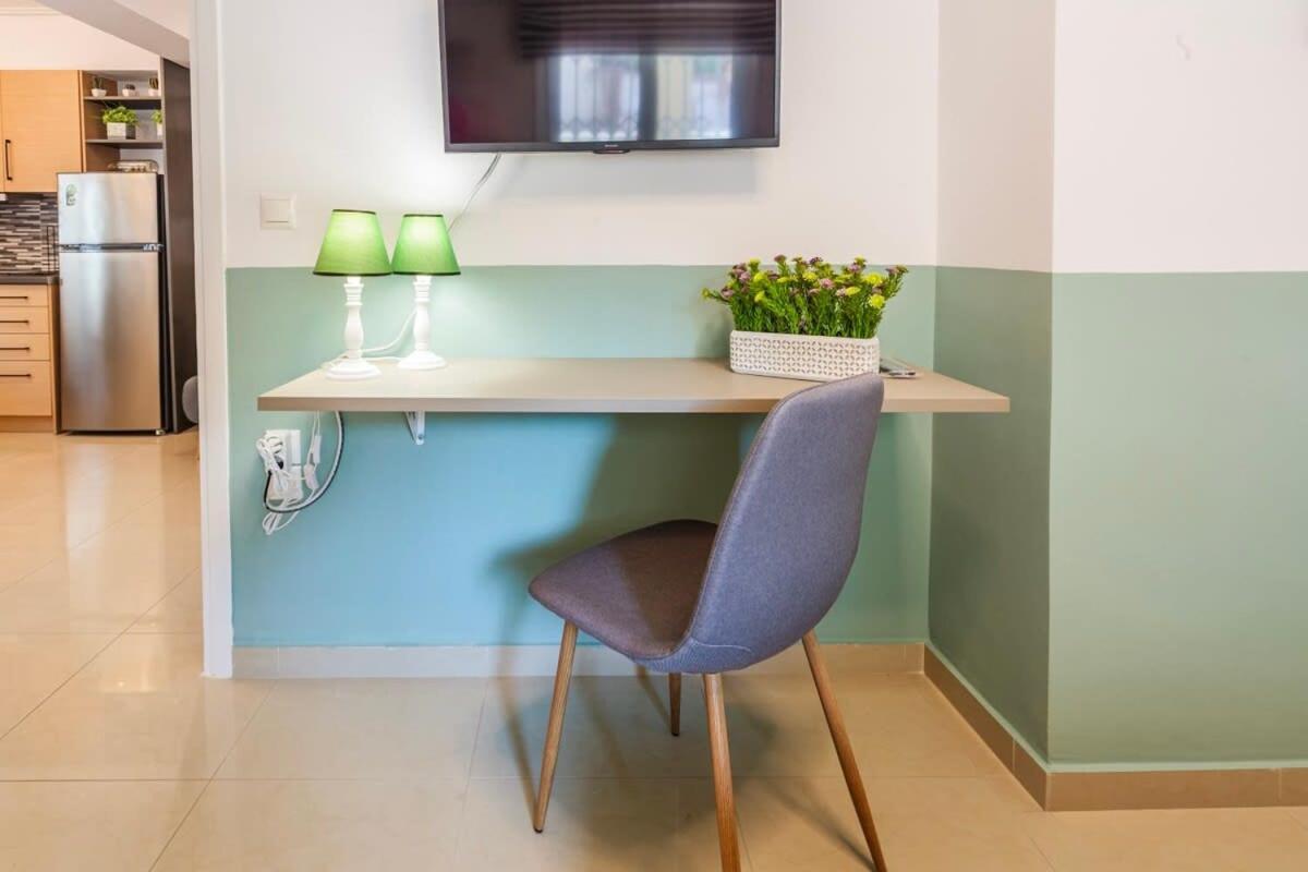 Kalamata Lime Studio - Cozy Gem With Private Parking Εξωτερικό φωτογραφία