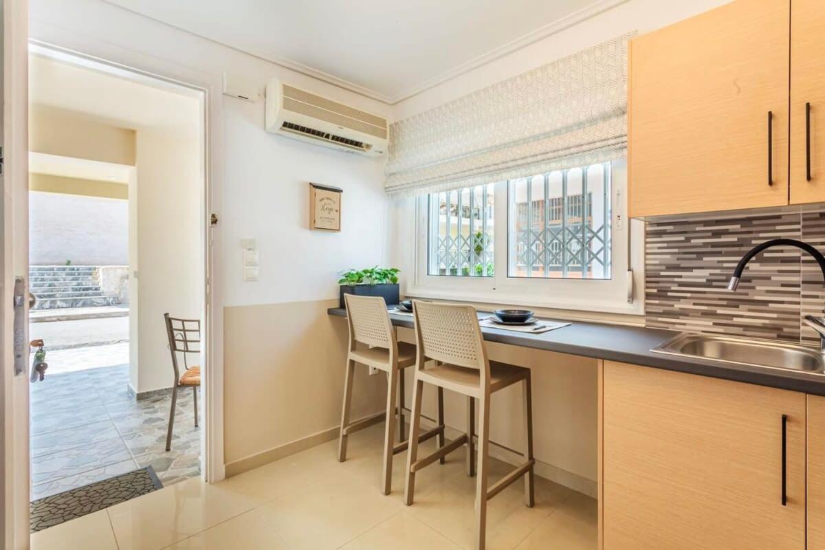 Kalamata Lime Studio - Cozy Gem With Private Parking Εξωτερικό φωτογραφία
