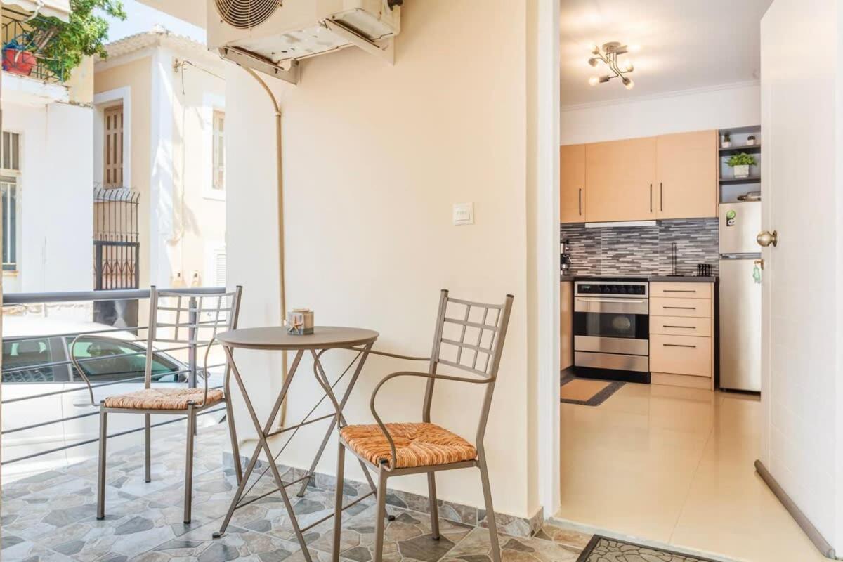 Kalamata Lime Studio - Cozy Gem With Private Parking Εξωτερικό φωτογραφία